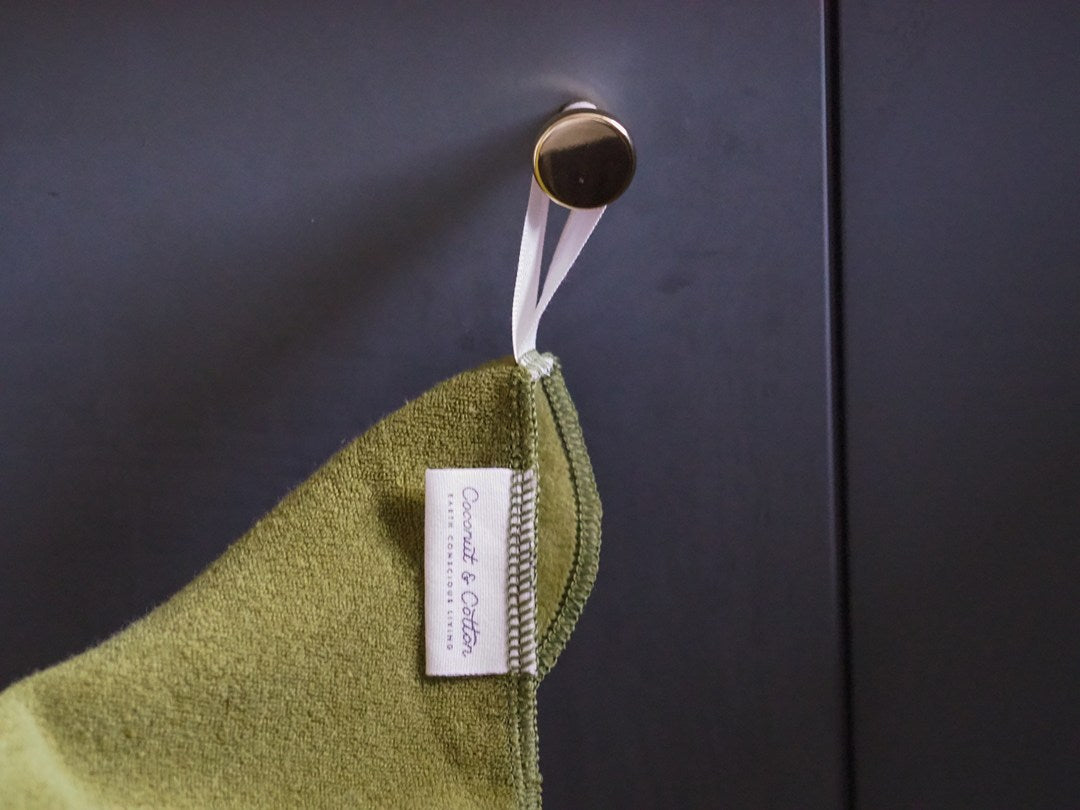 Large Organic Gentle Dual Cleansing Cloths - Moss Green