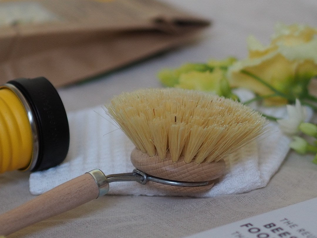 Tampico fibre scrubbing brush